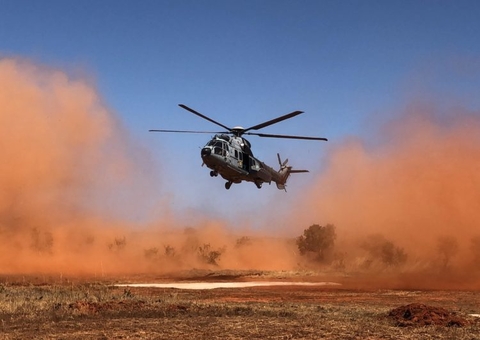 Bombeiros confirmam mortes de militares em queda de helicóptero da Marinha