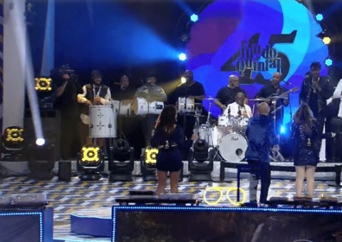 Top 7 do BBB 23 ganha show do Fundo de Quintal e Pixote