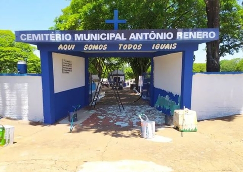 Túmulo da mãe de ex-prefeito é violado e corpo é encontrado sem roupa