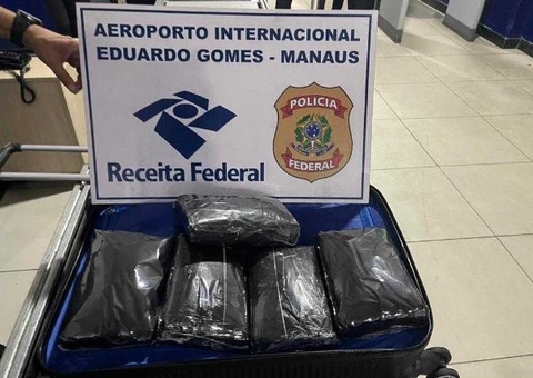 Mulheres são presas pela PF dentro de avião ao serem flagradas com drogas em Manaus