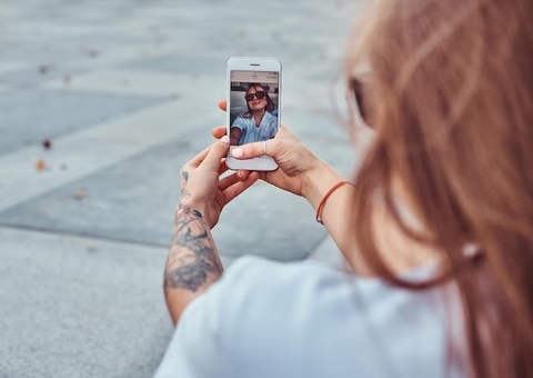 Filtros em redes sociais podem afetar a percepção da própria aparência