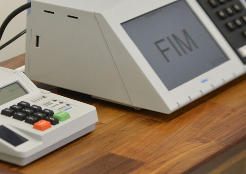 TSE autoriza militares em inspeção da urna eletrônica