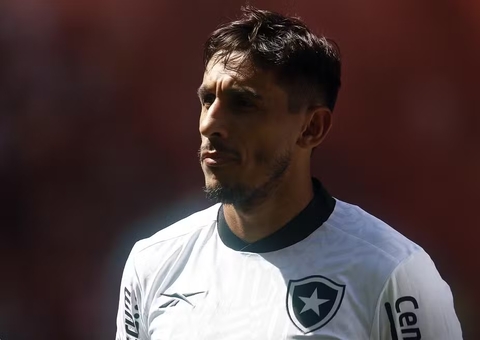 Damián Suárez pega Botafogo de surpresa e deixa o time antes de viagem a Salvador