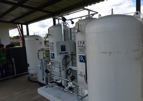 Amazonas tem 30 usinas de oxigênio instaladas após colapso na saúde