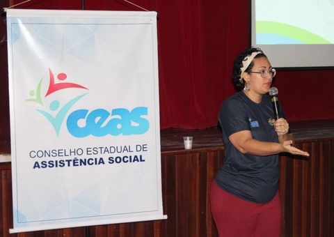 Usuários dos Centros de Convivência são orientados sobre controle social do Suas