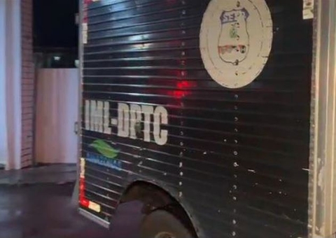 Garoto de 14 anos recebe ligação e é assassinado ao sair de casa em Manaus