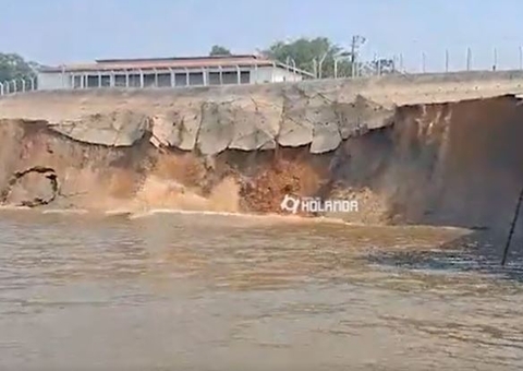 Porto de Itacoatiara é interditado após desbarrancamento e queda de rampa