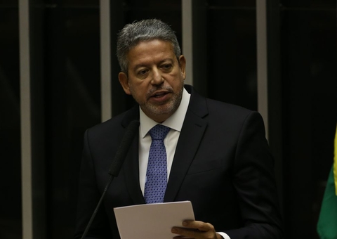 Arthur Lira é reeleito presidente da Câmara dos Deputados