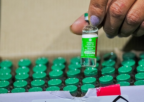 Anvisa aprova importação de mais doses da vacina AstraZeneca pela Fiocruz