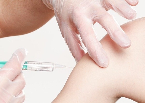 Mais de 220 mil doses de vacina contra Covid-19 foram aplicadas em Manaus