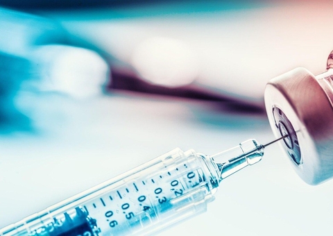 Vacina da Moderna se mostra 93% eficaz em adolescentes já na 1ª dose