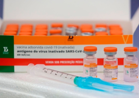 Vacina da CoronaVac é liberada para crianças e adolescentes de 6 a 17 anos