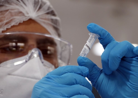 Anvisa aprova atualização de vacina contra covid-19