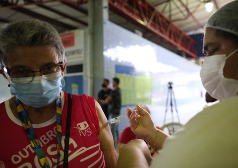 Mais de meio milhão de pessoas não se vacinaram contra Covid-19 no Amazonas