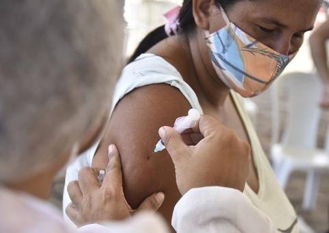 Amazonas já aplicou 2.030.081 doses de vacina contra Covid até esta sexta