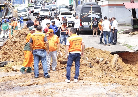 Manaus registra mais de 100 ocorrências após forte temporal