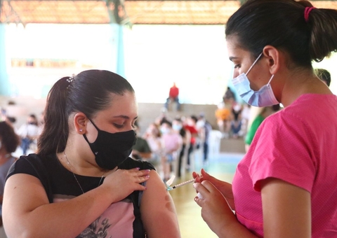 Amazonas já aplicou 7.077.125 doses de vacina contra Covid até esta segunda