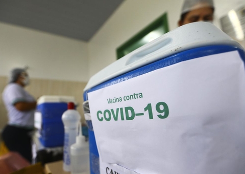 Brasil registra menor média móvel de mortes desde o início da pandemia