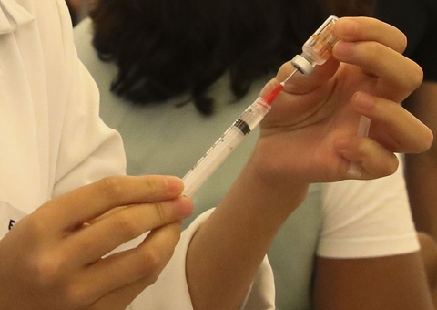 Covid-19: Brasil registra 284 óbitos e 76 mil casos em 24 horas