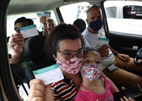 Público de mutirão de vacinação em Manaus é ampliado neste domingo; veja lista