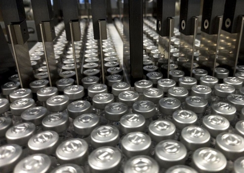 Anvisa flexibiliza regras para importação de vacinas contra covid