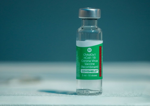 Rio de Janeiro interrompe vacinação contra Covid-19 por falta de doses