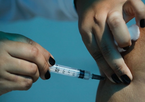 Anvisa autoriza nova importação da vacina Covishield, da AstraZeneca