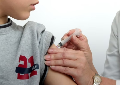 Covid: Vacinação de crianças entre 5 e 11 anos pode começar no dia 14 de janeiro