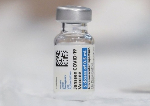 Anvisa e Janssen discutem autorização para uso emergencial de vacina