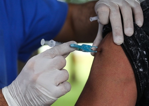 Brasil bate a marca de 100 milhões de pessoas vacinadas