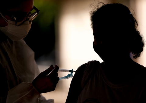 Brasil tem mais de 200 milhões de doses de vacinas aplicadas contra Covid-19