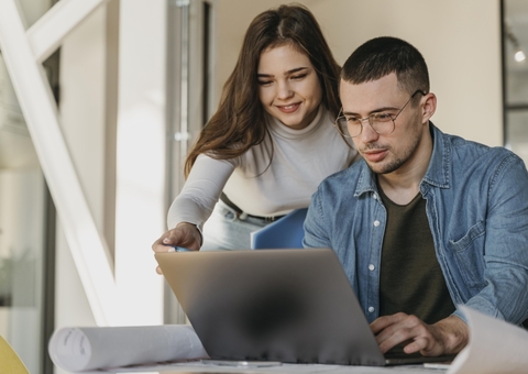 IEL abre 21 vagas para estágio e quatro para emprego em Manaus; confira