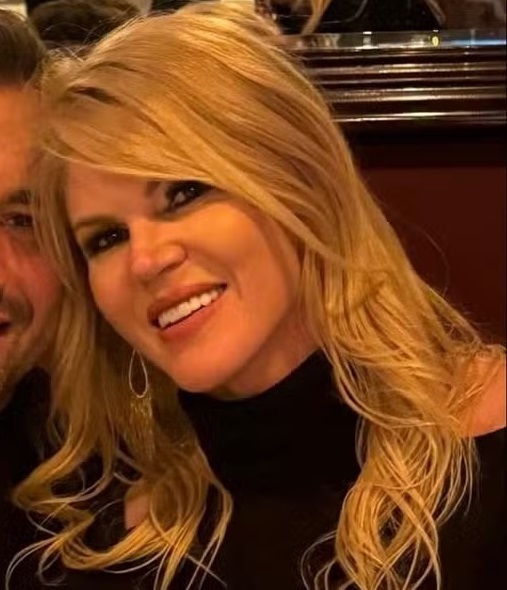 Val Marchiori assume namoro 2 meses após anúncio de divórcio