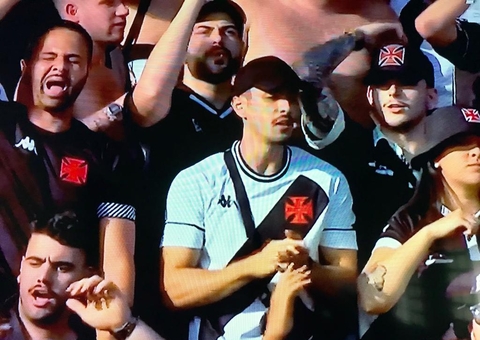 Vasco anuncia a contratação do atacante Fábio Gomes