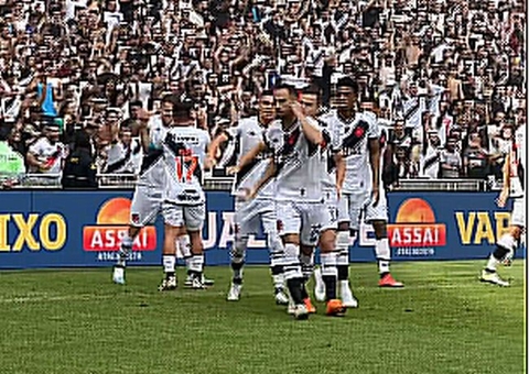Vasco vence Atlético-MG em reencontro com a torcida no Maracanã