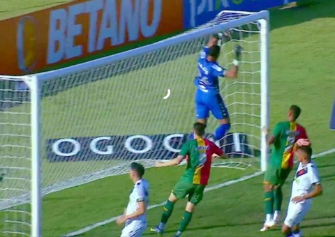 Sampaio Corrêa domina o Vasco com dois gols de Catatau e fica perto do G-4