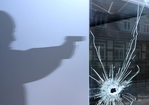 Operação prende suspeitos de invadir e roubar condomínio na Ponta Negra