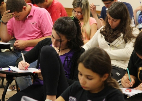 Enem: isentos que faltaram em 2020 têm até domingo para se inscreverem