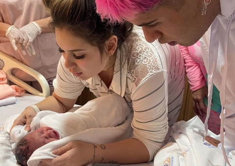 Virginia e Zé Felipe planejam segundo filho 3 dias após nascimento da filha