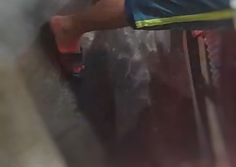 Polícia identifica dupla executada a tiros na frente de mercadinho em Manaus