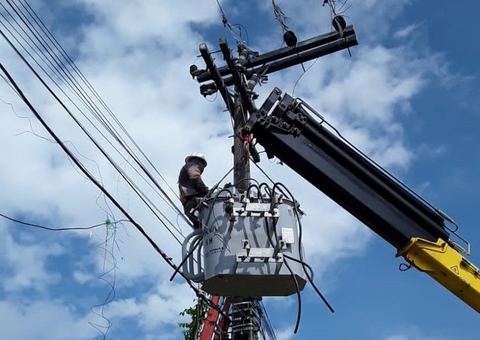 Três bairros ficarão sem energia nesta terça-feira em Manaus 