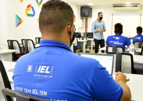 IEL oferta 64 vagas de estágio para acadêmicos e universitários em Manaus