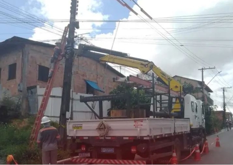 Manutenção programada deixa 5 bairros sem energia nesta terça-feira em Manaus