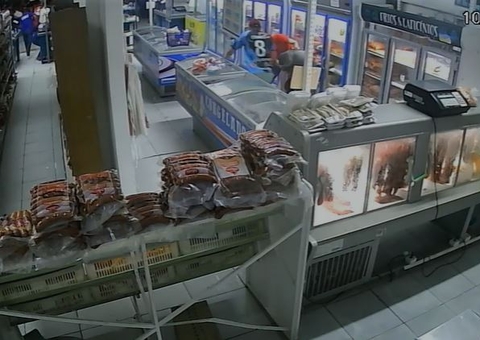 Vídeo mostra latrocínio de PM em frigorífico de Manaus