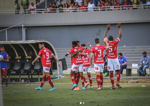 Vila Nova vence o Vasco e encerra jejum de 13 jogos na Série B