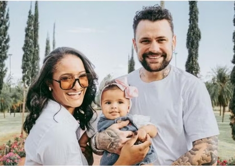 Ex-BBB Vinícius lamenta morte da mãe de sua filha de 10 meses