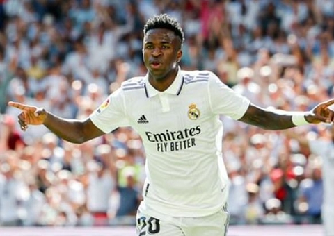 Vinicius Júnior lamenta saída de Benzema do Real Madrid: 'Nunca esquecerei'