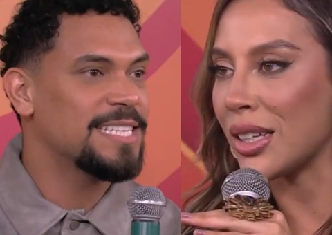 Renata fica surpresa ao saber do interesse de Vinícius e comenta relação