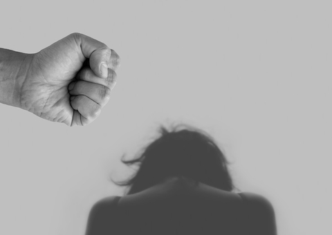 Mulher é abordada por homem armado e levada a construção para ser estuprada em Uarini