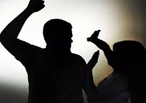 Mulher é espancada dentro de bar em Manaus